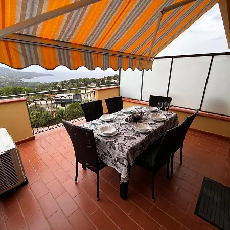 Monolocali Le Lecce Pool & Tennis *