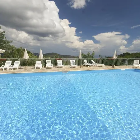 Monolocali Le Lecce Pool&tennis