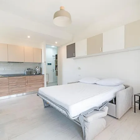 Monolocali Le Lecce Pool & Tennis * Каполивери