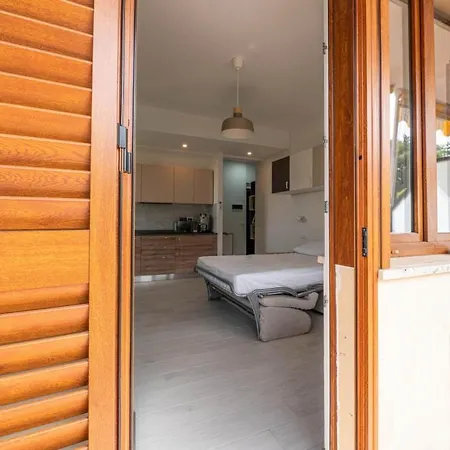 Monolocali Le Lecce Pool & Tennis *