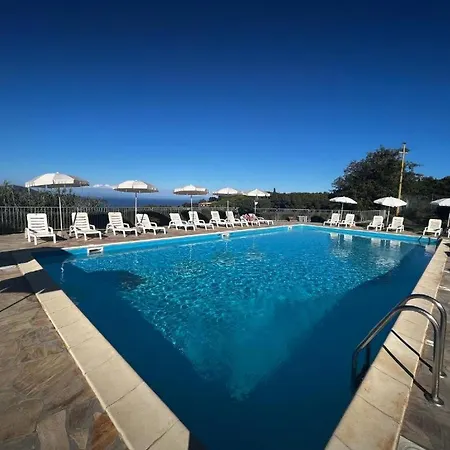 Monolocali Le Lecce Pool & Tennis Apartamento *