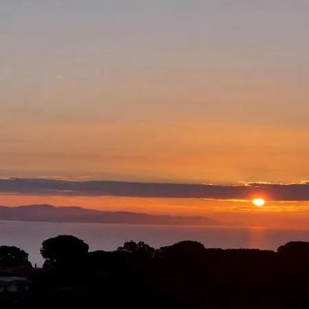 Monolocali Le Lecce Pool & Tennis Каполивери