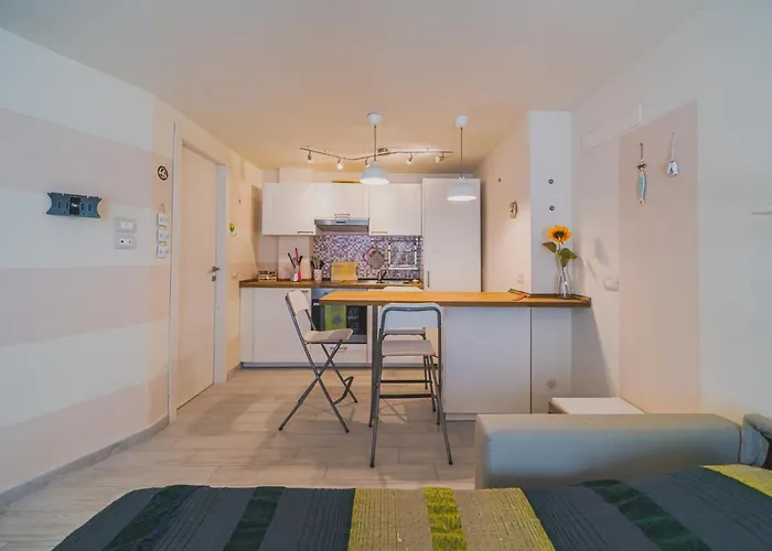 Monolocali Le Lecce Pool & Tennis カポリーヴェリ