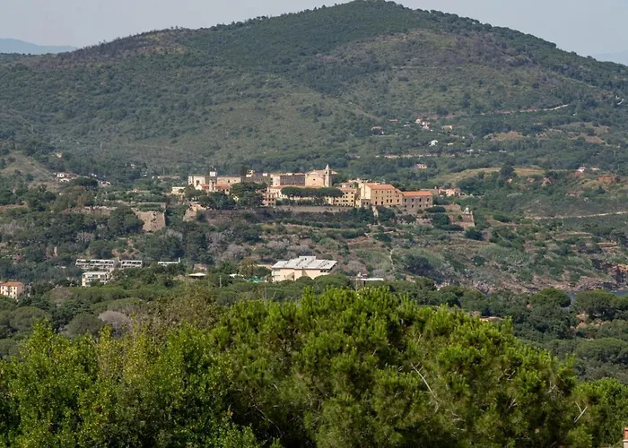 Monolocali Le Lecce Pool & Tennis * カポリーヴェリ